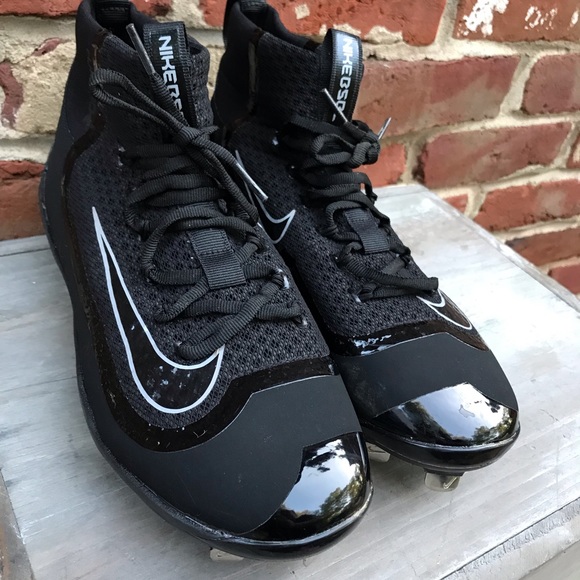 NIKE Alpha Huarache Elite Mid Baseball Cleats - Picture 5 of 8